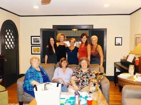 period-project-media-gallery-volunteers-3_480x480