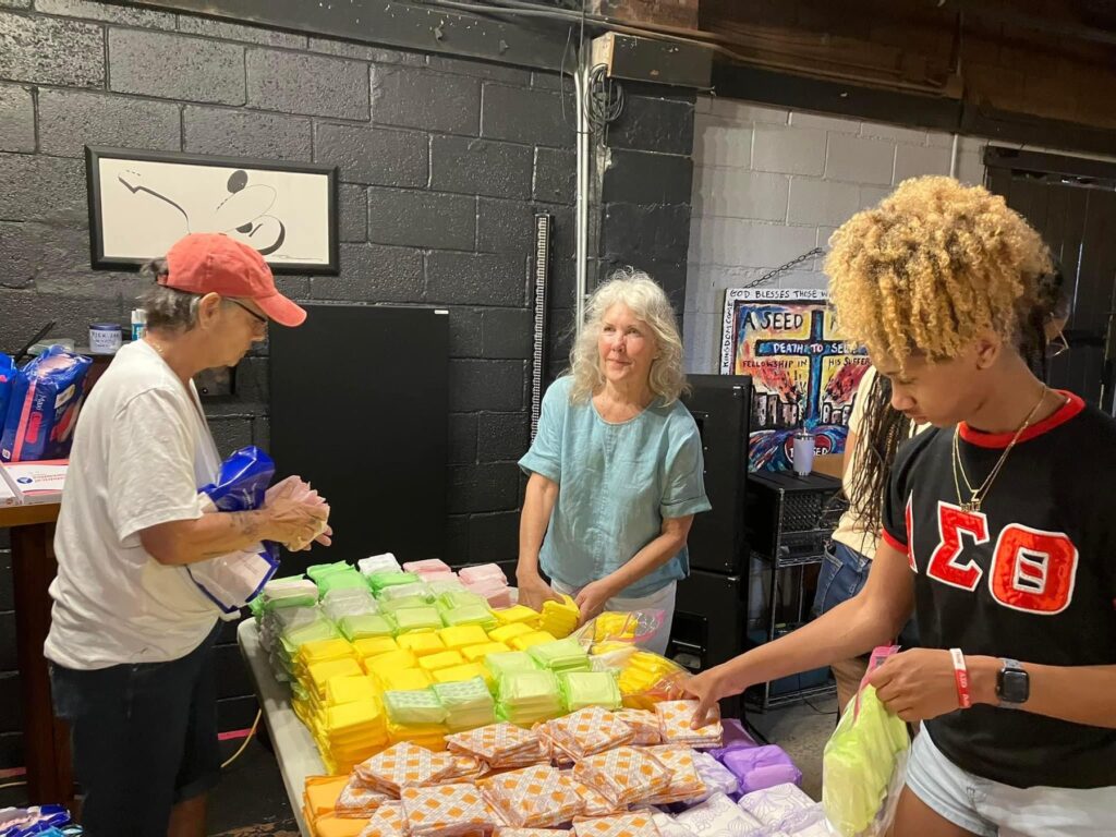 mb community packing party